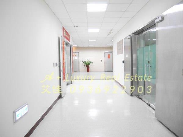 港墘西湖近捷運辦公室