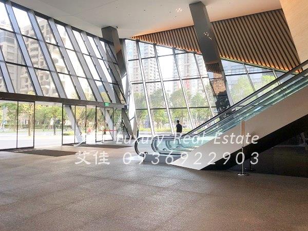 近捷運市府信義辦公室