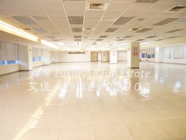 捷運西湖港墘內科辦公