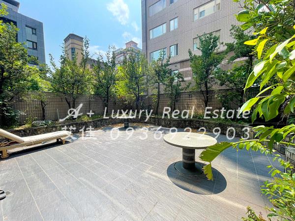 維也納花園廣場大露台