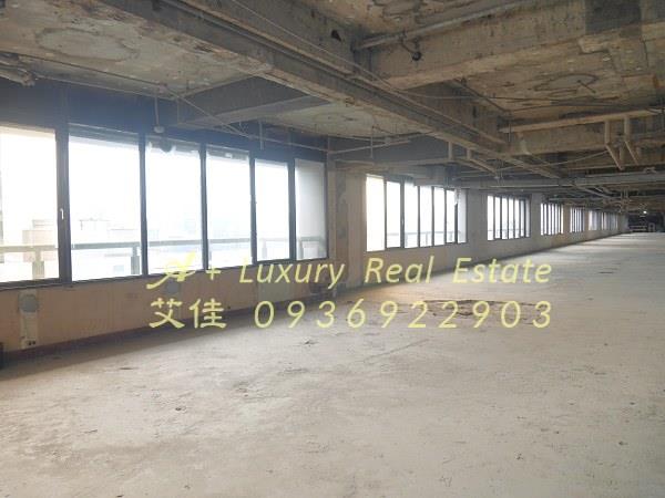 三角窗整層近捷運