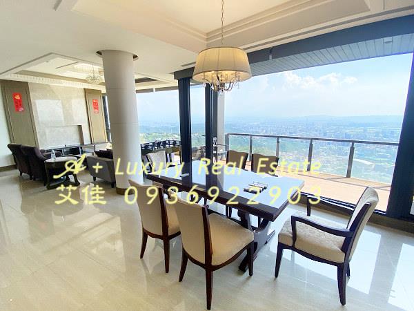 陽明白雲山莊整層電梯