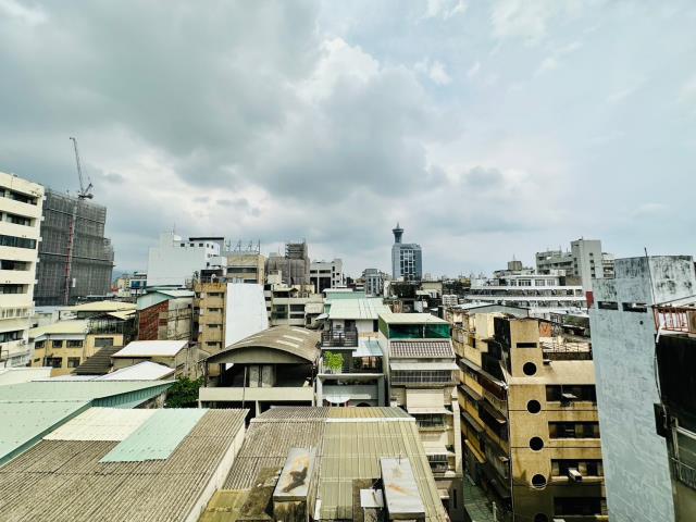 中區華廈-6