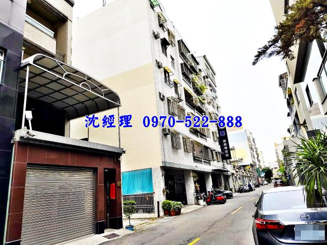 東區法拍華廈-2