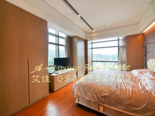 文心AIT樓中樓
