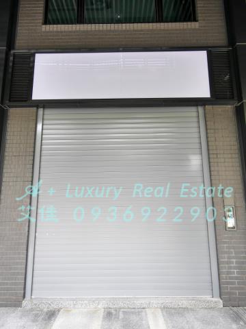 璞真永吉挑高金店面