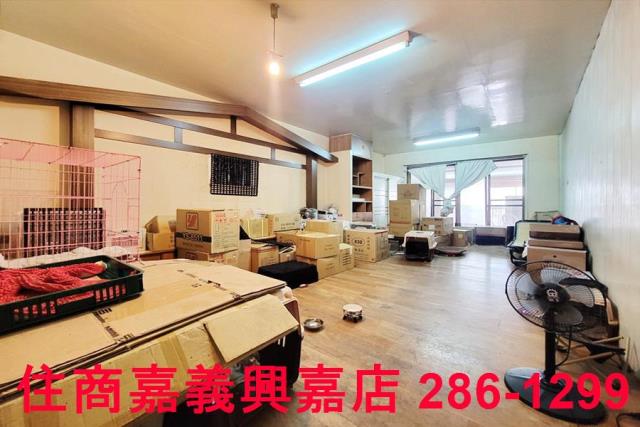 嘉義西區店面-1