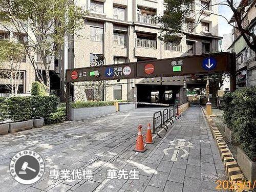 新北土城大樓拍賣-12