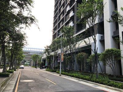 新北新莊大樓法拍-7