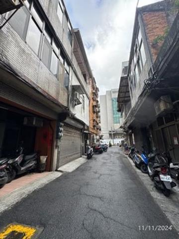 台北北投透天法拍-8