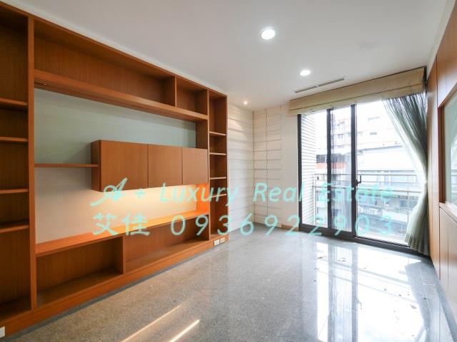 大隱涵屋