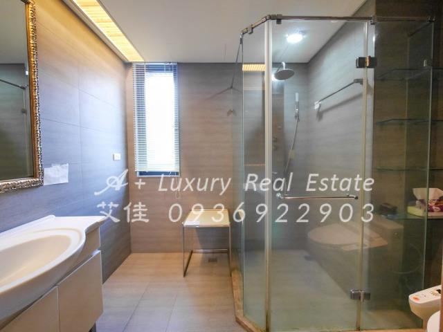 大隱涵屋
