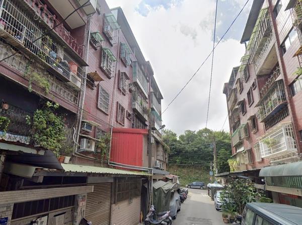 龜山法拍公寓-2