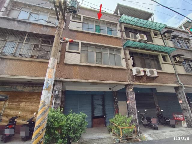 桃園龜山法拍透天-1