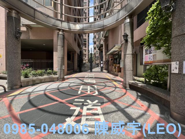 新北新莊法拍大樓-4