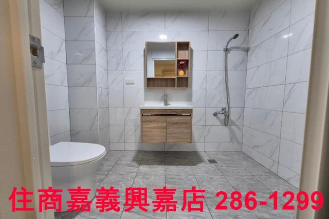 嘉義東區華廈-8