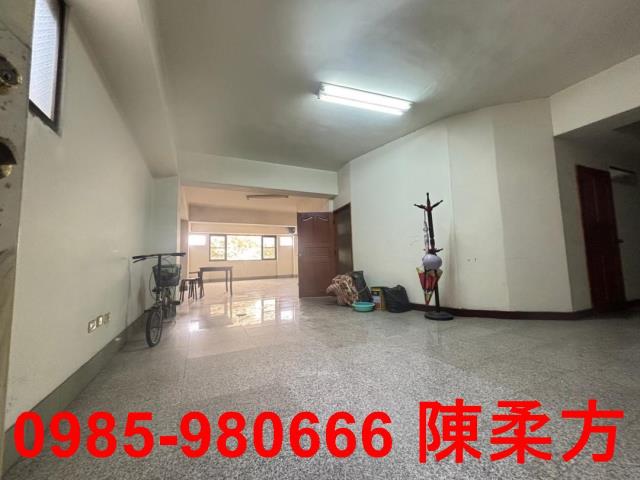 東區透天-1