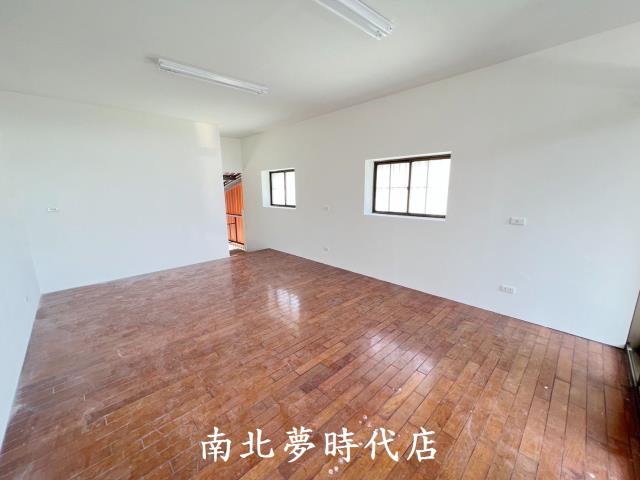 西區透天-10