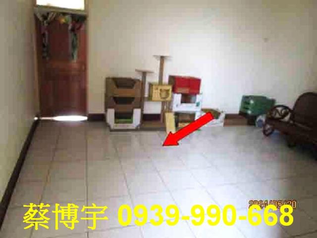 溪州法拍屋登山路透天