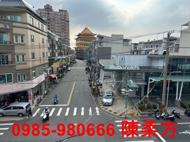 嘉義東區店面-11