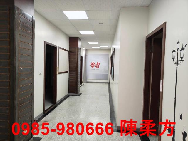 嘉義西區店面-8