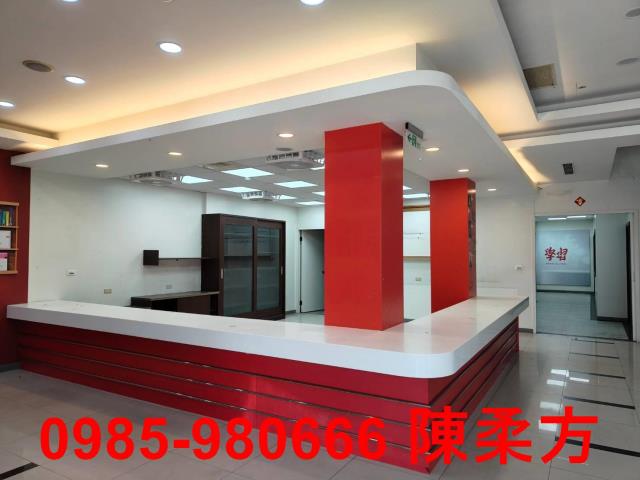 嘉義西區店面-9