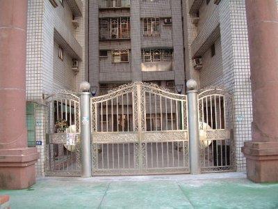 新北大樓法拍-5
