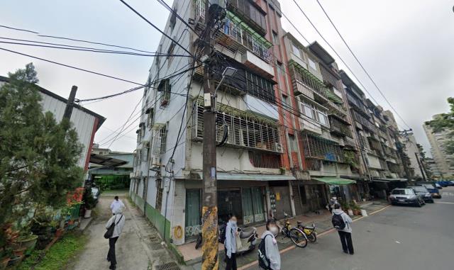 汐止拍賣店面-4