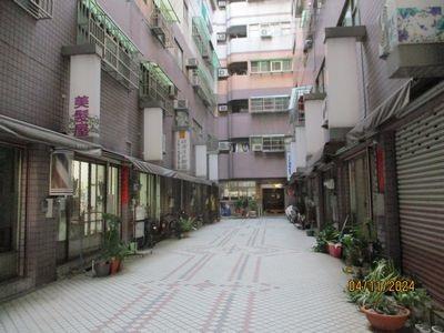 台中豐原華廈法拍-5