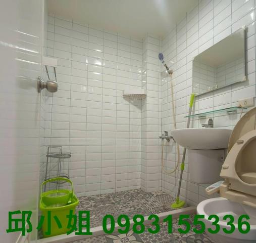 東區公寓-11