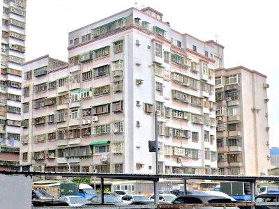 新北新莊法拍華廈-2