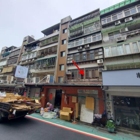 台北文山區拍賣公寓-3