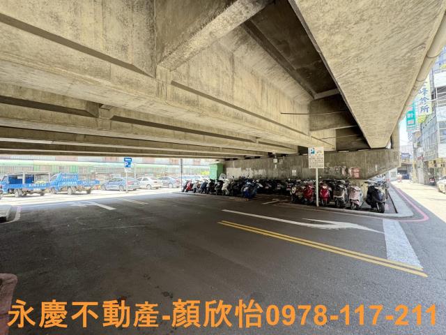 東區透天-11