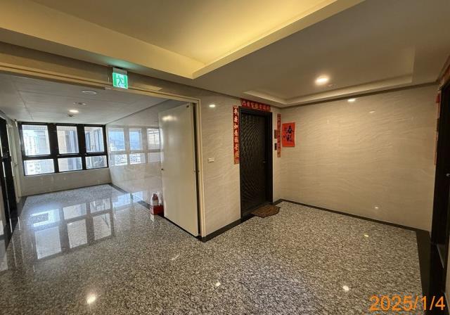 新北土城大樓法拍-8