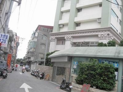 新北板橋大樓法拍-1