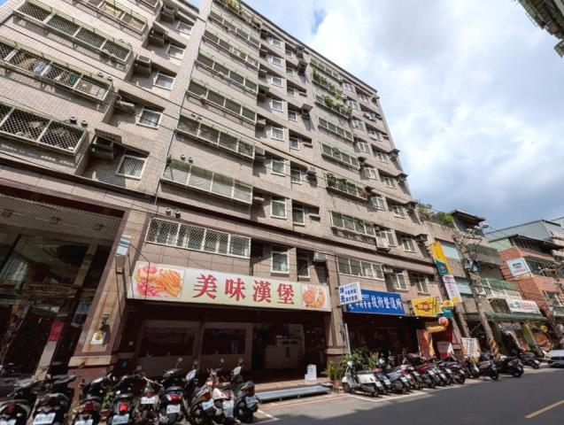 新北蘆洲華廈法拍-3
