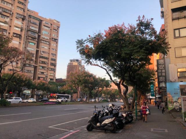 台北士林華廈法拍-3