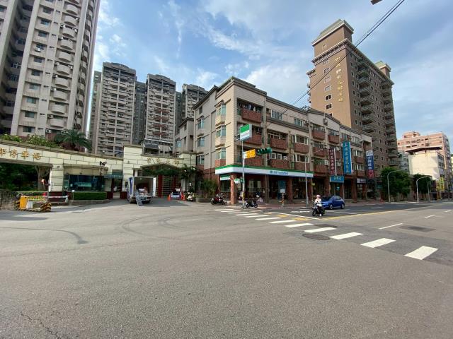 桃園區法拍大樓-4