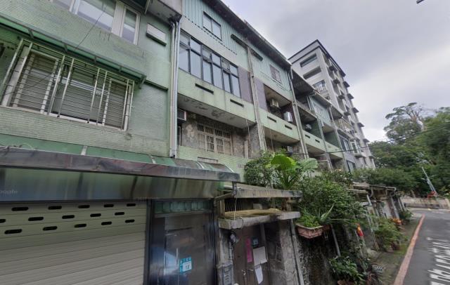 新北新店透天拍賣-1