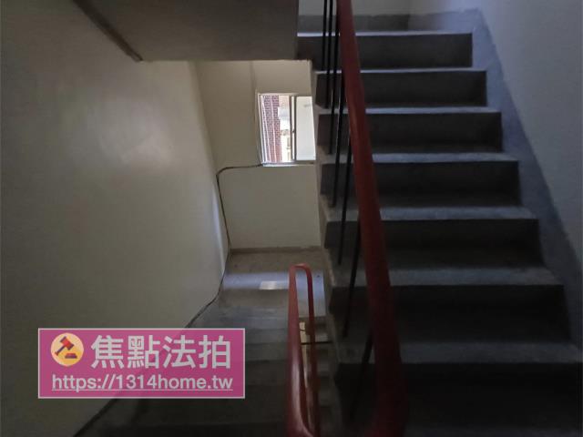 新北淡水法拍公寓-7