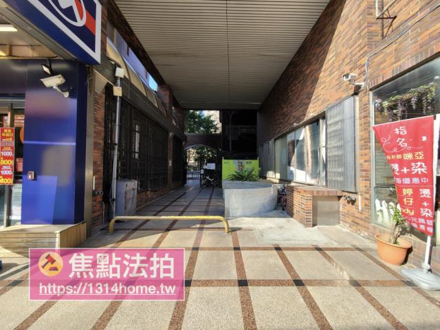 新北板橋大樓法拍-4