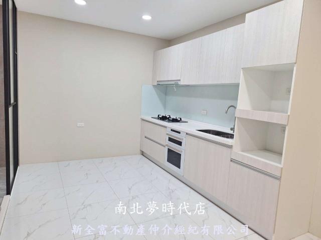 台南安南透天-12