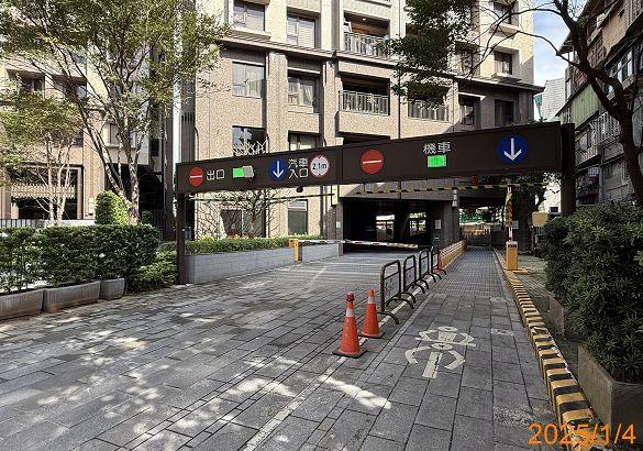 新北土城法拍大樓-4