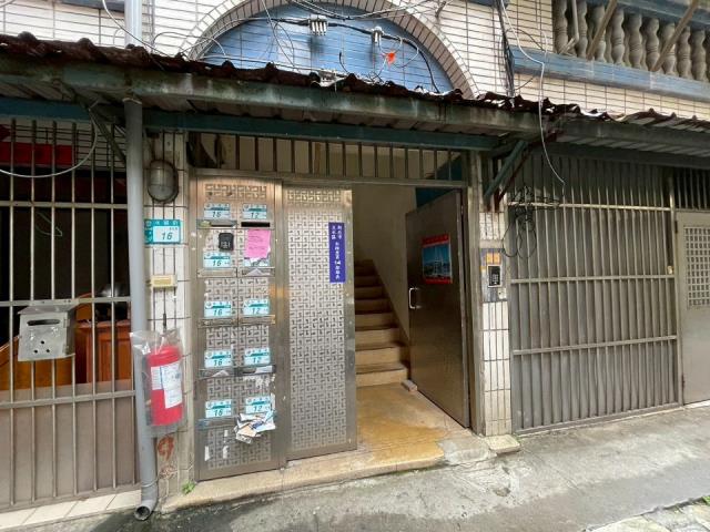 新北淡水拍賣公寓-6