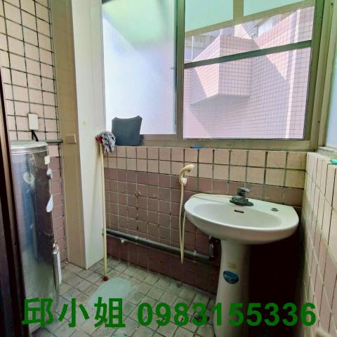西區透天-14