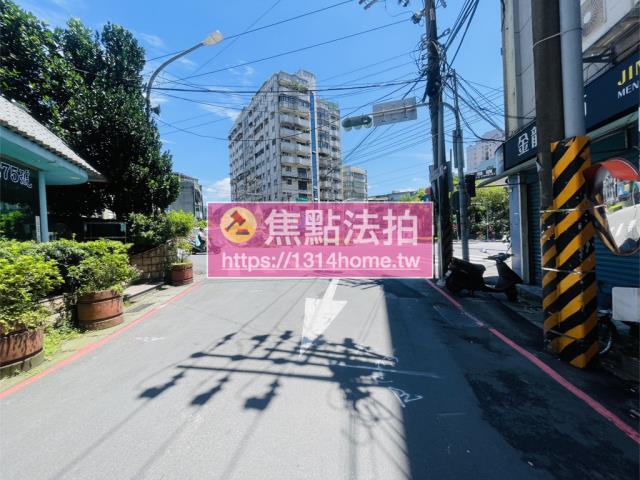板橋大樓法拍-12