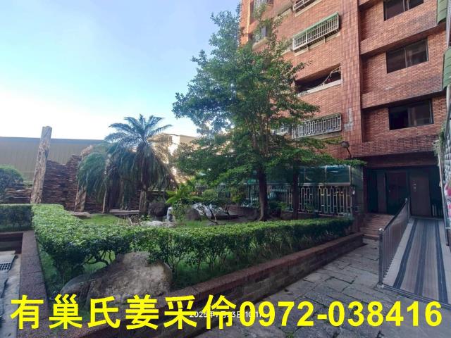 嘉義西區大樓-1