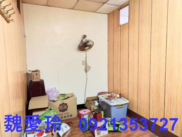 草屯店面-5