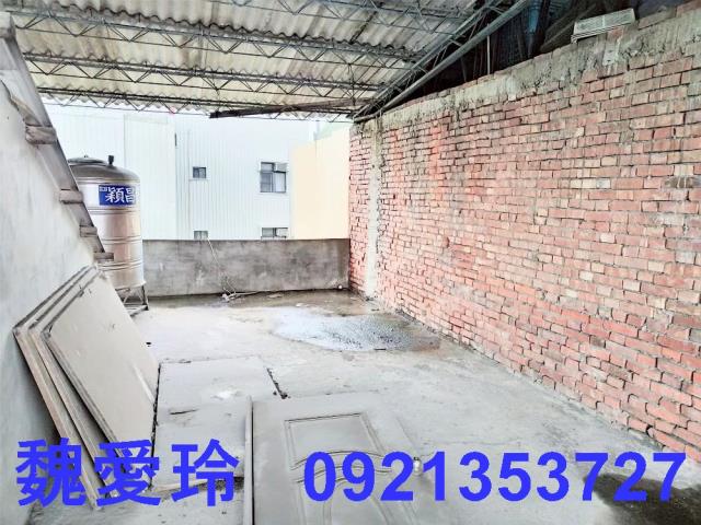 草屯店面-6