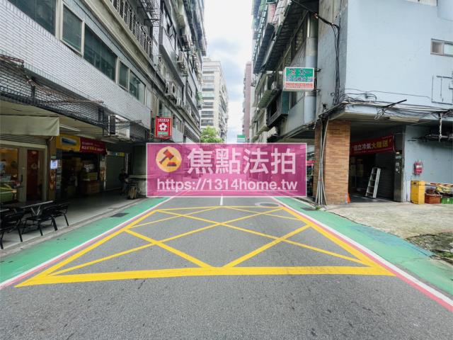 台北信義區拍賣大樓-6
